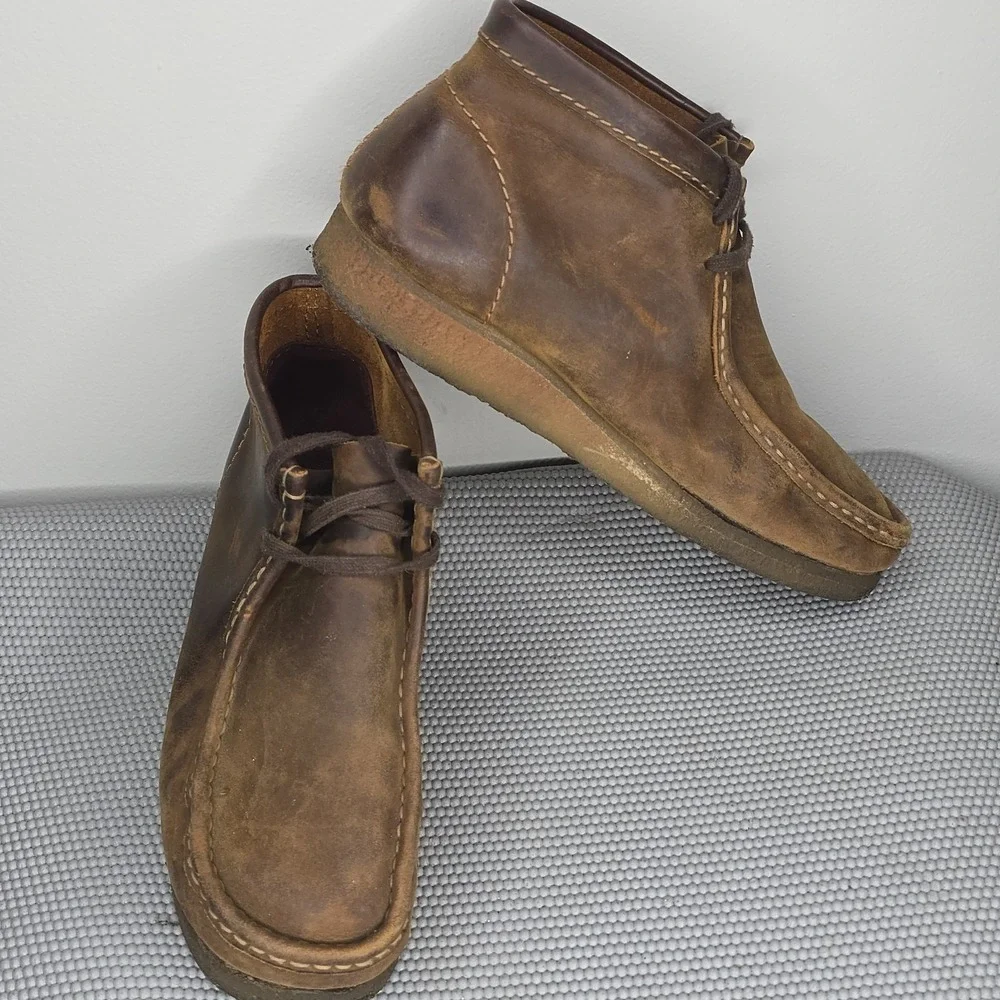 Clarks Wallabee Boot‎ Mens Dark Brown Suede Lace Up Chukkas Boots Size 8.5